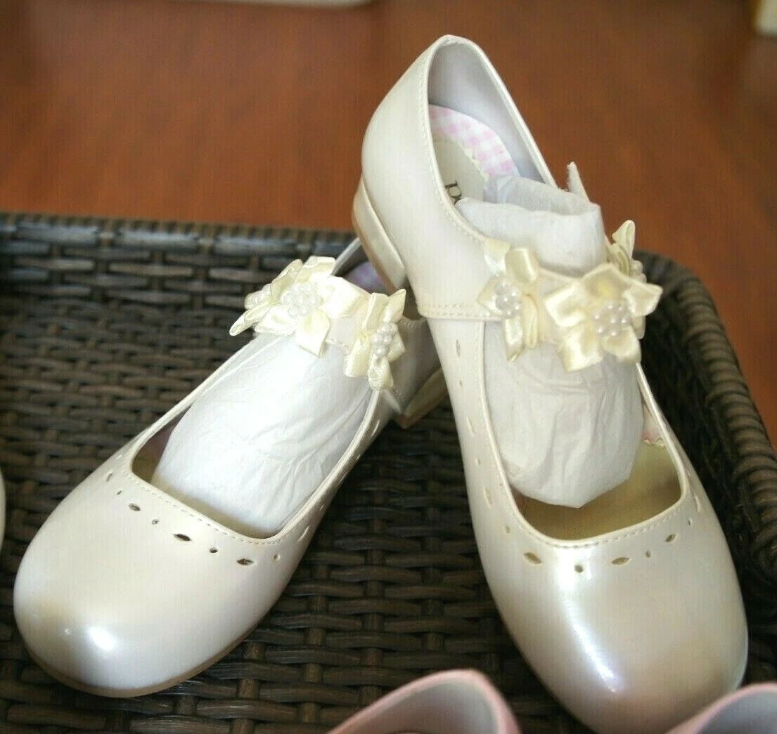 NIB G312 Peanut Butter Flower Girls Dress Shoes Ivory Color US Sz