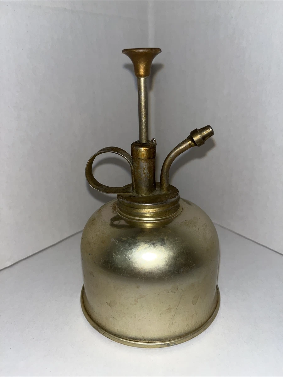 Vintage thumb pump oil can sale