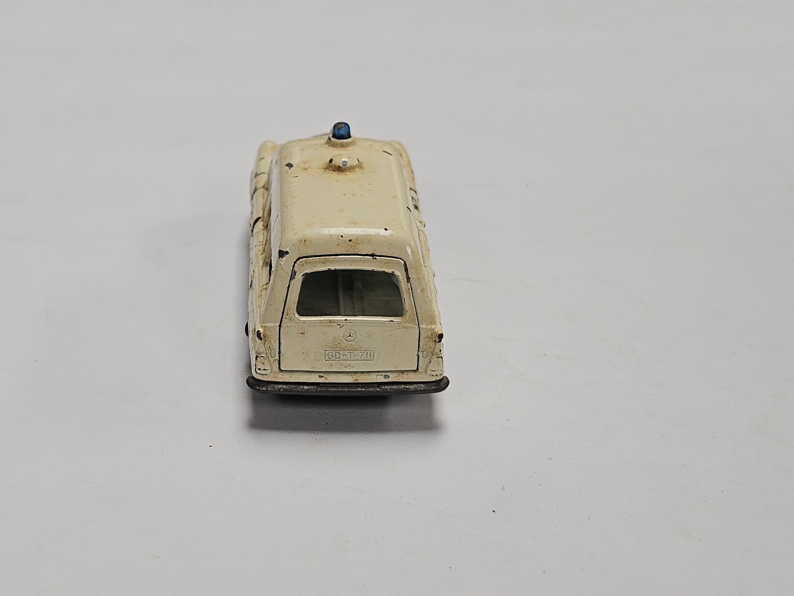 Picture 4 of 6