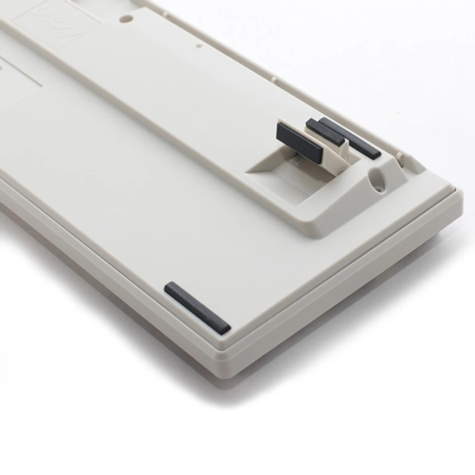 Ducky Origin Vintage Cherry Brown Switch Keyboard Hebrew English USB Type-C - Image 4 of 4