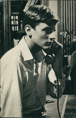 Ak Schauspieler Jacques Perrin, Portrait, Telefon, Film La Chica... - 3919841