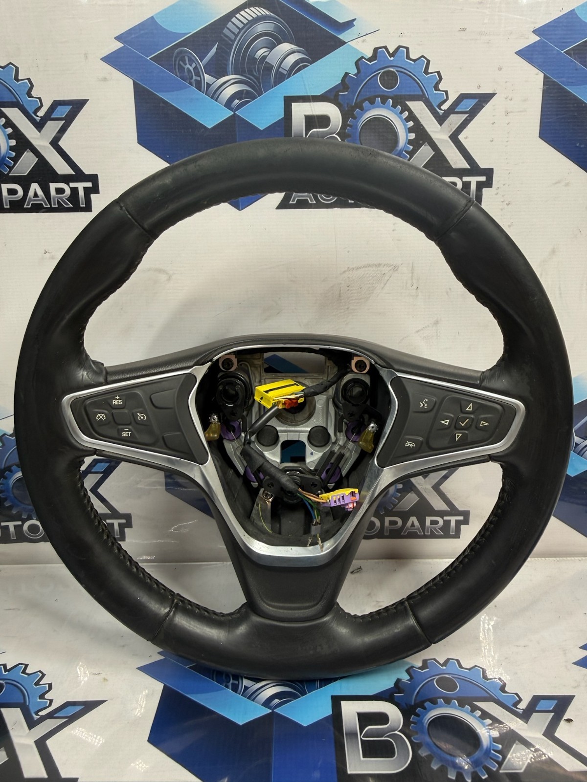 2020-2024 CHEVROLET EQUINOX STEERING WHEEL W/ SWITCHES 84213077 OEM