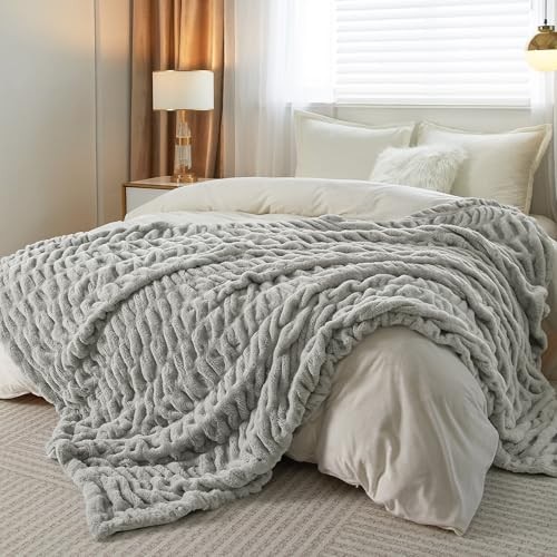 Fluffy Ruched Faux Fur Throw Blanket for Couch,Cozy Plush Soft Luxury Warm - Picture 3 of 6