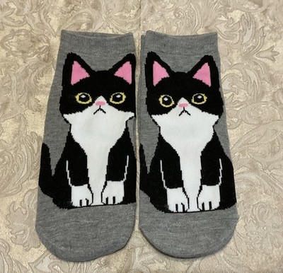Women's Cute Cartoon Tuxedo Cat Pattern Ankle Socks Fashion Sock Set Of 2