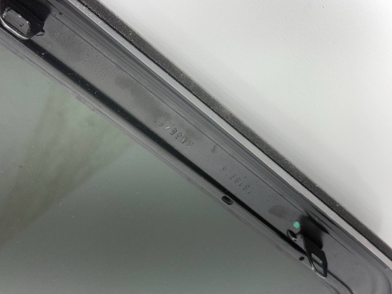 2014 - 2020 Maserati Ghibli Sunroof Glass 