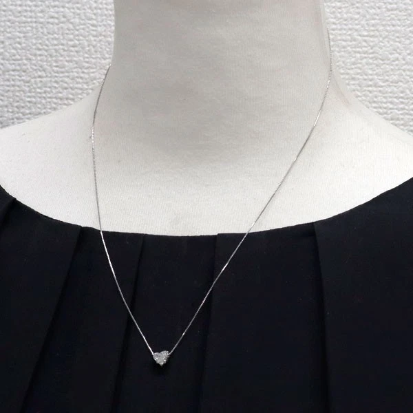 Collar colgante de diamantes en forma de corazón Pt950/850 0,516 quilates G SI2 - Auténtico envío gratuito Foto 3 de 4
