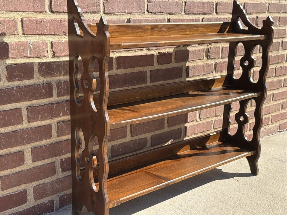 "Antigua estantería de madera de 3 estantes, victoriana 37"" L 33,5"" H 9"" D" Foto 2 de 4