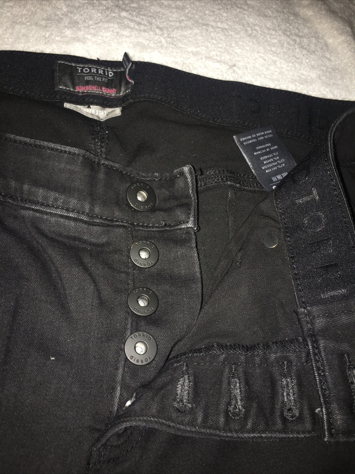 Torrid Bombshell Black Button closers,￼Skinny Jea… - image 5