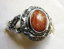 Genuine Sunstone Artisan Ring / size 7 / 925 Sterling Silver / 2.85cts, 4.8grams