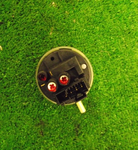 Washing Machine INDESIT IWME12 UK Pressure Switch