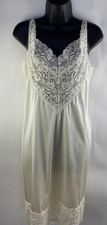 Vtg Vanity Fair Ivory Slip Lace Top Size 36 Nylon Blend USA Made