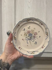 International Tableworks England Victoria pattern Plate 
