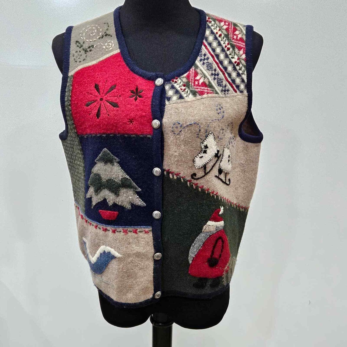 Woolrich 90s Vintage 100% Wool Scoop Neck Button Down Christmas