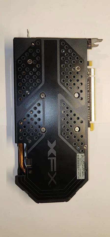 XFX RX 580 8GB OC+ 3XDP HDMI DVI - Image 2 of 4