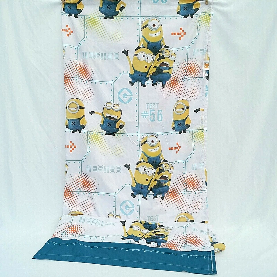 Sábana bajera plana Minion Twin Despicable Me fondo blanco tela artesanal Foto 2 de 4