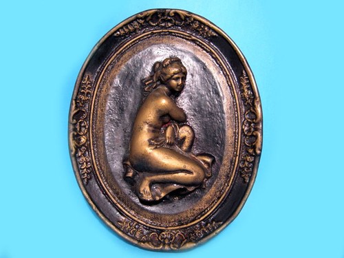 OLD VINTAGE VENUS RELIEF WALL PLAQUE, GOLD PAINT!!!