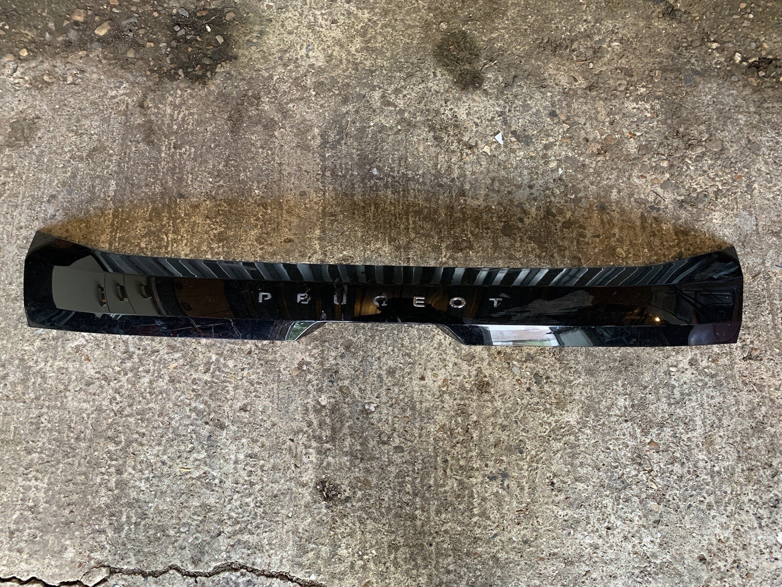 Peugeot 208 II 2021 9826944480 trim for sale online | eBay 