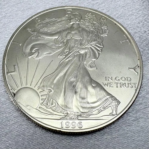 Very Rare 1996 American Silver Eagle 1 oz .999 Fine Silver Key Date BU [J8]