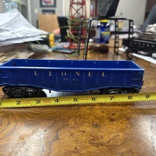 Lionel Hopper Car O Gauge Metal Trucks Plastic Coupler
