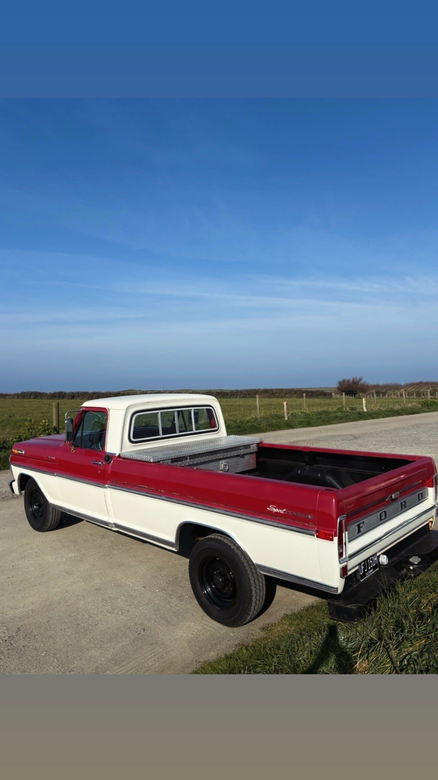 1970 Ford F-250 Camper Special 390 V8 Pick Up