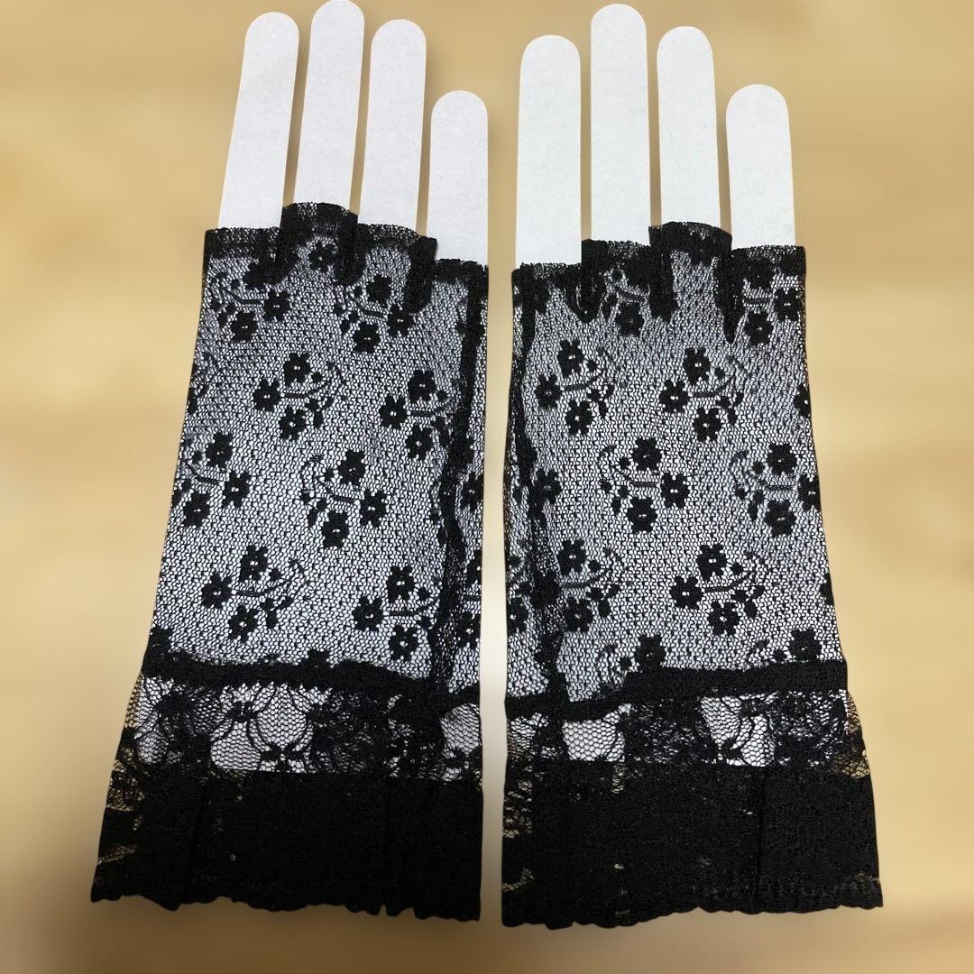 Black Lace Fingerless Gloves Elegant Fashion Accessory One Size Japan