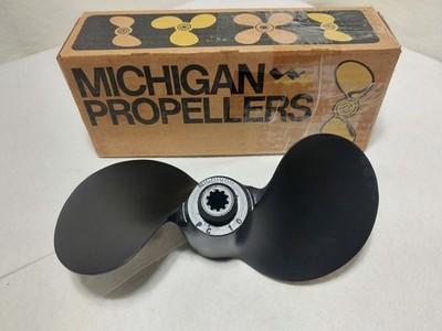 8 1/4'' x 8p Chrysler Force Wards Sears  7.5, 9.9-15HP 10 Spline Pin Drive Prop