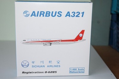 PHOENIX MODELS 1:400 AIRBUS A321 - SICHUAN AIRLINES B-6285