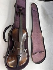 3/4 Violin No name 100 years old good condition.