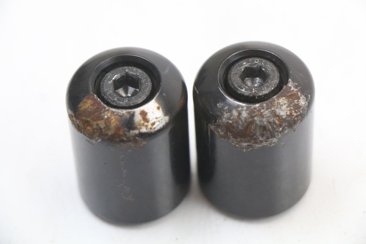 HANDLEBAR ENDS - KAWASAKI NINJA 400 (2018 - 2023)
