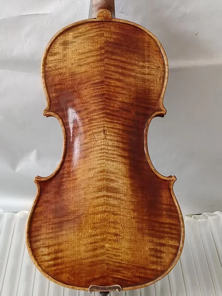 4/4 violin Guarneri  Model Flamed maple back spruce top hand Antique Style No2 - Image 3 of 4