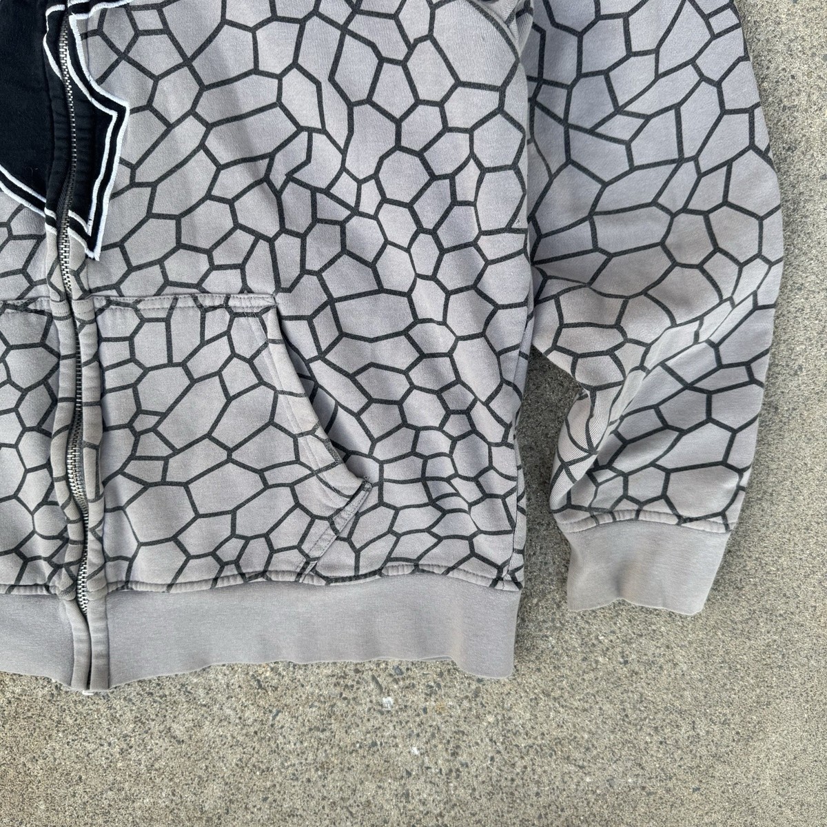 Vintage Famous Stars and Straps Hoodie Mens Gray Camo Zip Up AOP