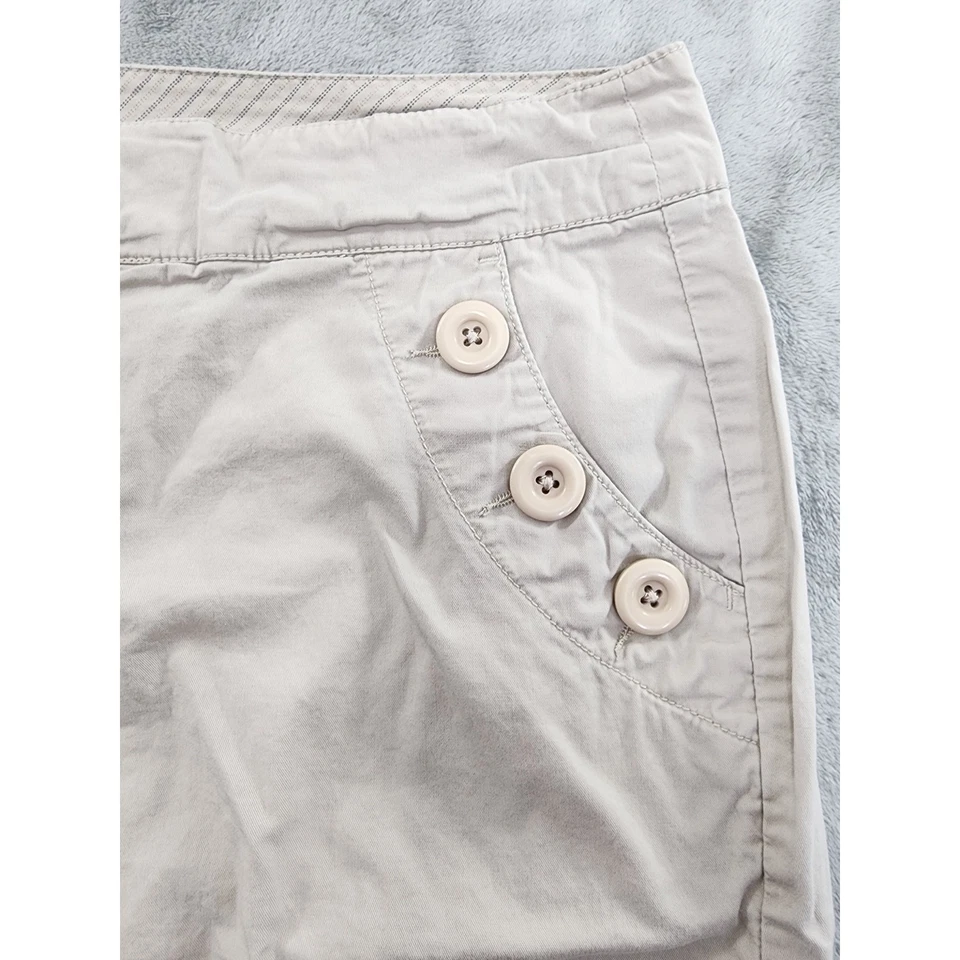 Style&Co Mid Rise Button Pocket Walking Shorts Size 12P Petite Tan Slit Hem - Image 2 of 4