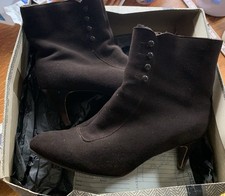 Vintage Golo Boots Size 9 Suede Box Receipt Buttons Heels Ankle Brown Lined