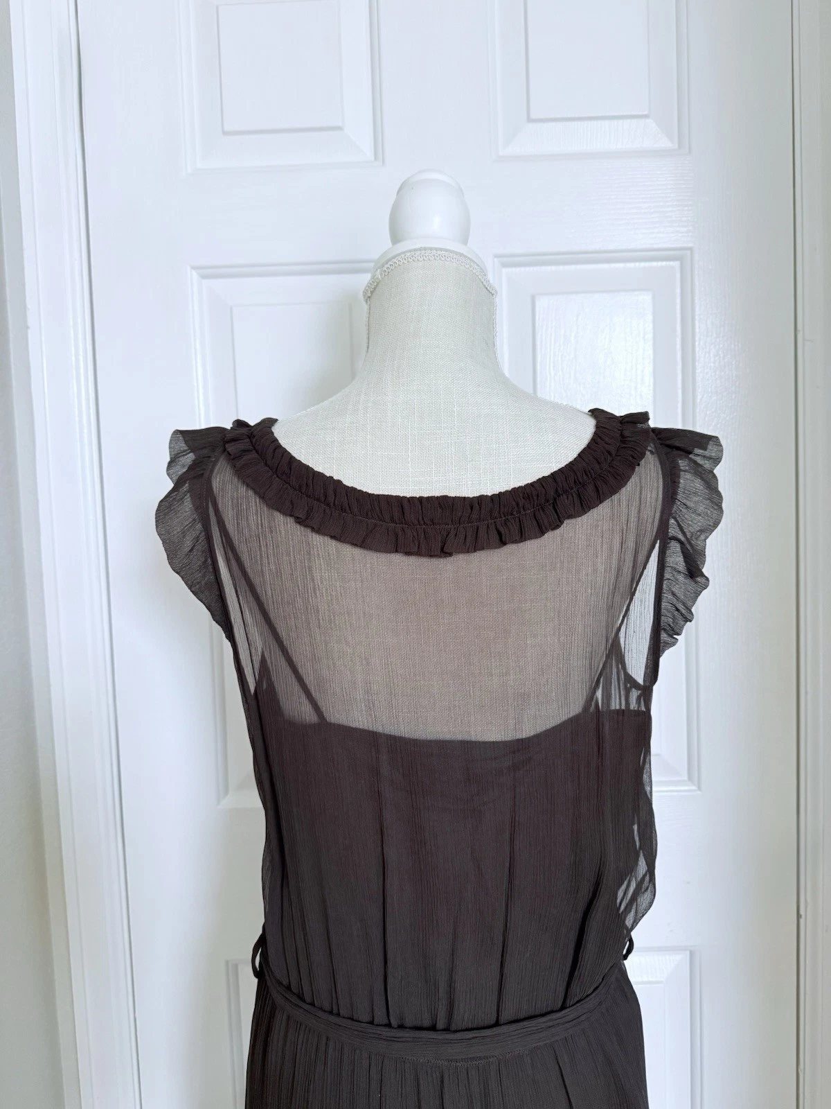 Abito Moschino economico e chic in seta con volant marrone trasparente a strati Italia tg 10 44