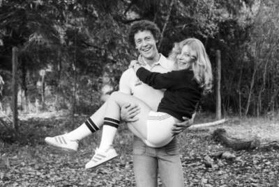 Guy Drut And His Wife Brigitte French Olympic Champion 1979 OLD PHOTO 3