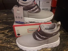 NEW Womens Hunter Metallic Snow Ankle Boots, size 6         shoes