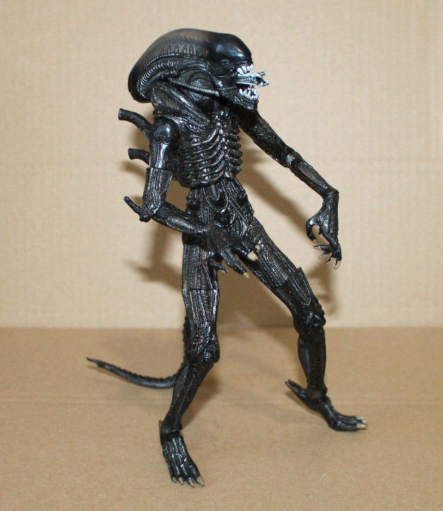 MOVIE MANIACS AILEN3 フィギュア McFarlane Aliens Movie