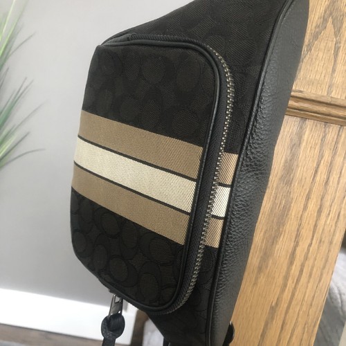 Thompson Belt Bag In Signature Jacquard With Varsity Stripe C5386 - Picture 3 of 16