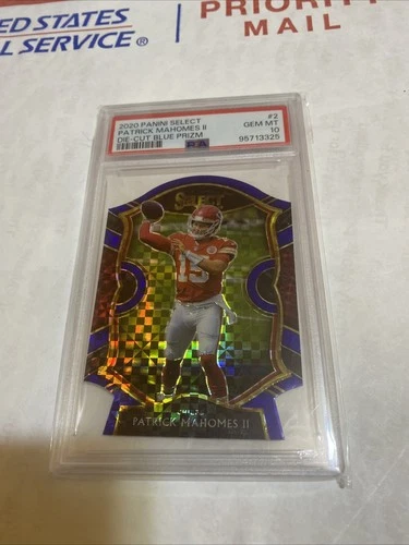 2020 Panini Select Patrick Mahomes II #2 Blue Prizm Die-Cut PSA 10