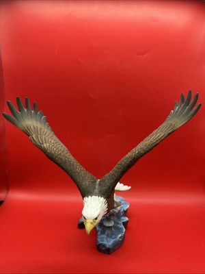 Crystal Cathedral Ministries Porcelain Flying EAGLE Club Figurine
