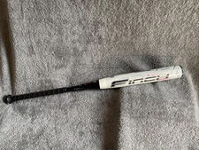 Mizuno Finch Fastpitch Softball Bat 31” 18oz 2 1/4" Dia. Model 340452 MZ2200+