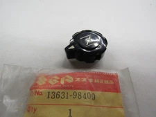1 NOS Suzuki marine outboard choke knob 13631-98400  DT2