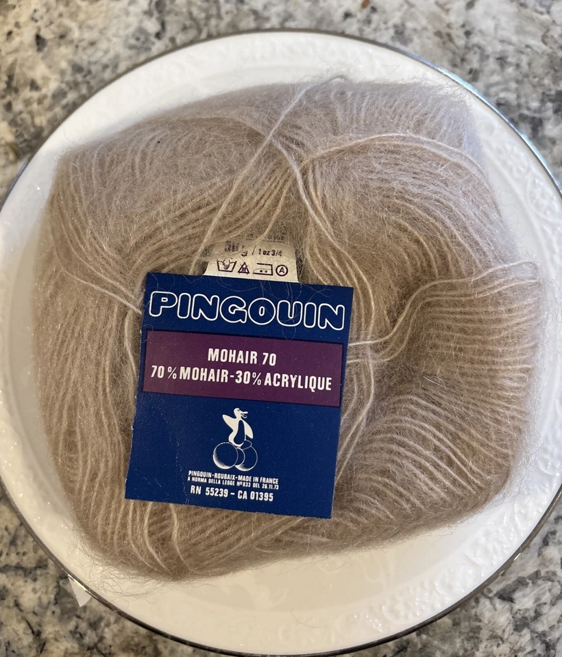 Lote de 9 madejas pinguinas vintage mohair mezcla acrílica hilo gris 170 yardas arena tostada Foto 4 de 4