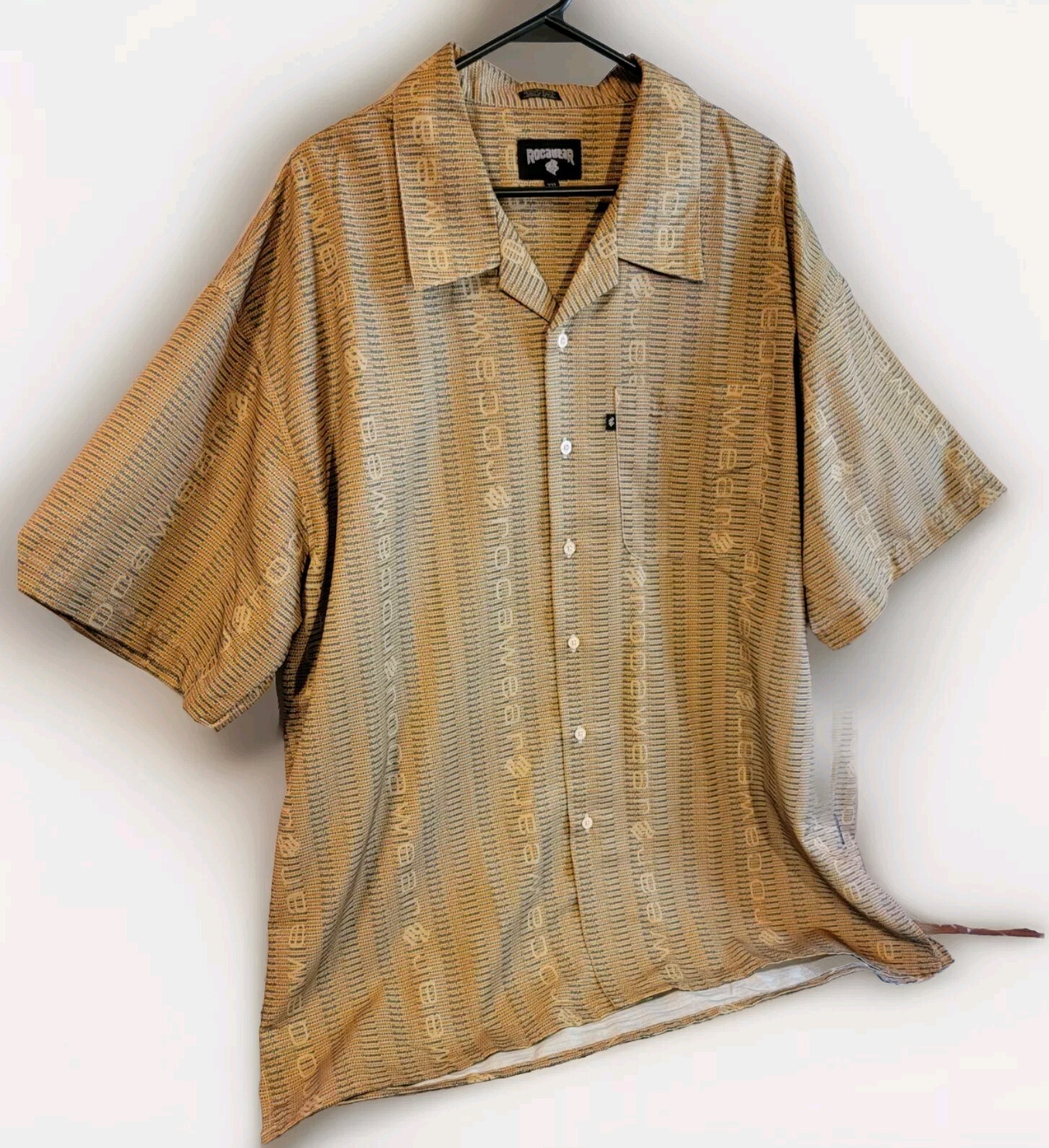 Rocawear Button Up Shirt Mens XXL Tan All Over Print Logo Short Sleeve