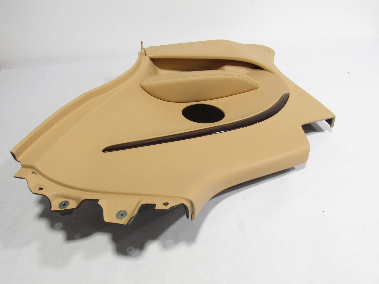 08-12 Maserati Granturismo S 2010 Rear Right Pass Quarter Panel Cover Trim ^:Y