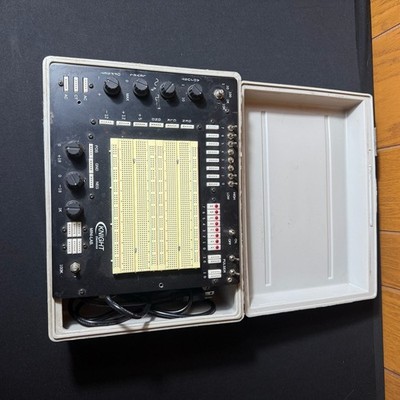 Knight Electronics Mini-Lab Breadboard Circuit Trainer
