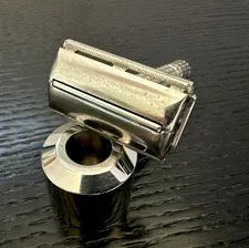 Vintage Gillette Flare Tip Super Speed Safety Razor/Z1-1954