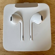 NEW Apple EarPods with Lightning Connector In Ear Canal Headset-FREE SHIPPING