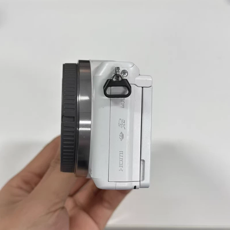 Cámara Sony Alpha a5000 20,1 MP sin espejo/cuerpo de cámara de vlogging solo blanco Foto 4 de 4