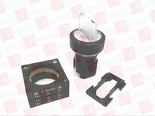 SIEMENS 3SB3001-2DA71 / 3SB30012DA71 (NEW NO BOX)